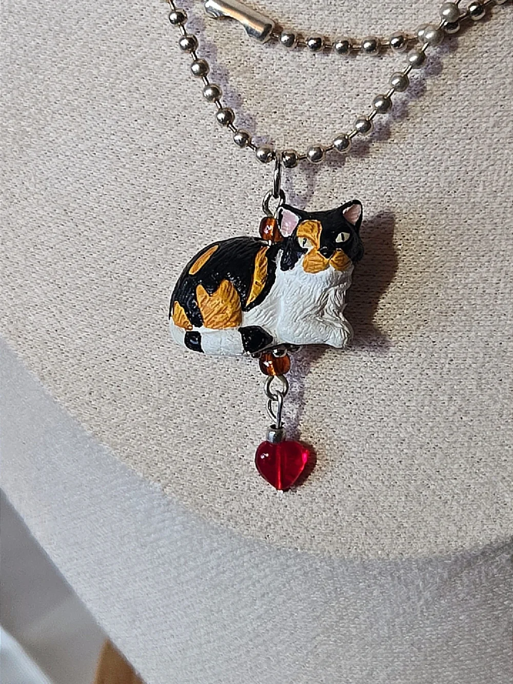 Calico Cat Pendant Necklace with Red Heart Charm - Brand Unknown
